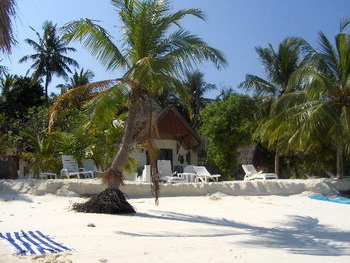 Maldives, North Male Atoll, Thulhagiri Island Resort